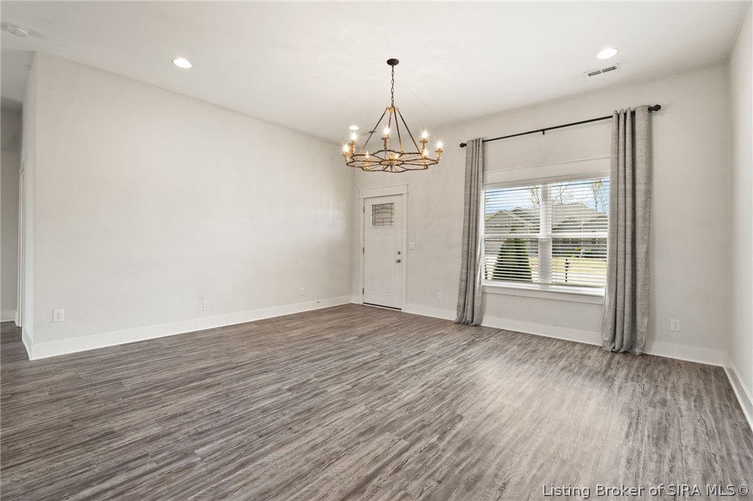 5658 Covington Drive Property Photo 11
