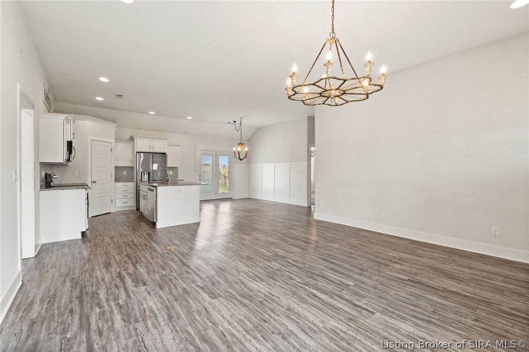 5658 Covington Drive Property Photo 12