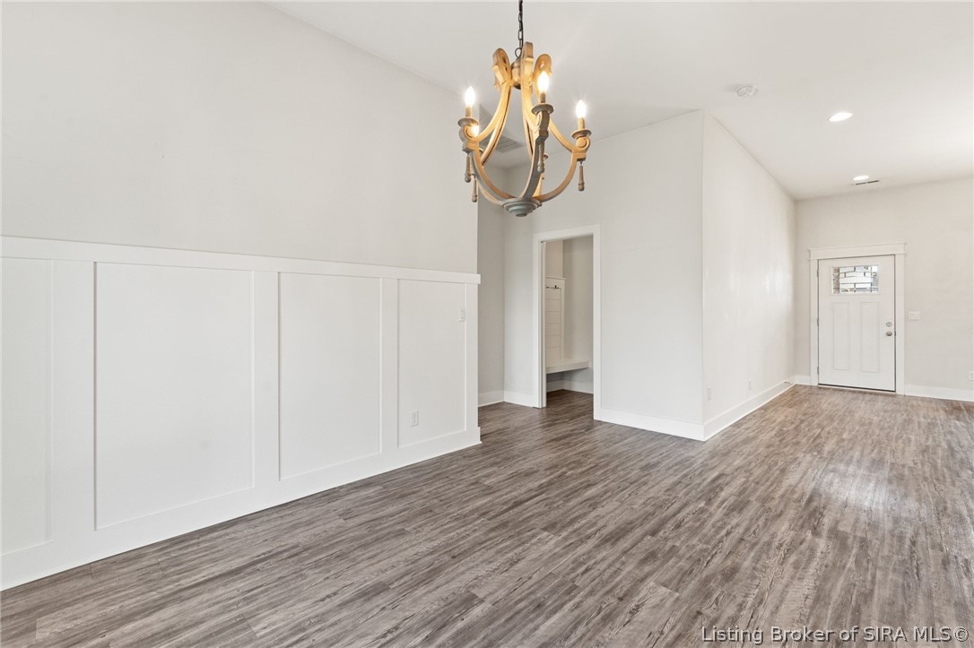 5658 Covington Drive Property Photo 14