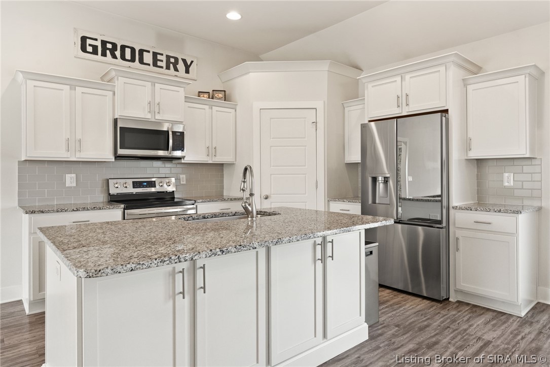 5658 Covington Drive Property Photo 15