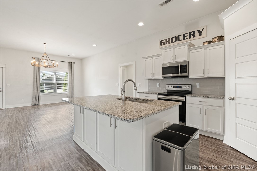 5658 Covington Drive Property Photo 18