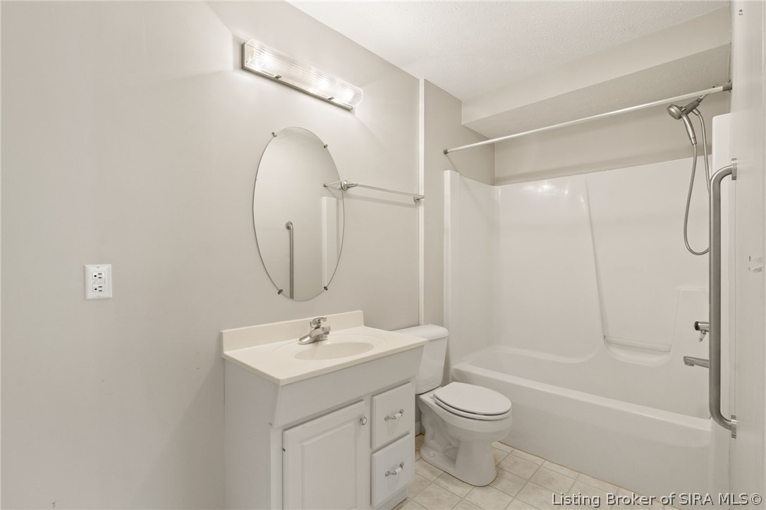 4010 Weatherby Way Property Photo 63
