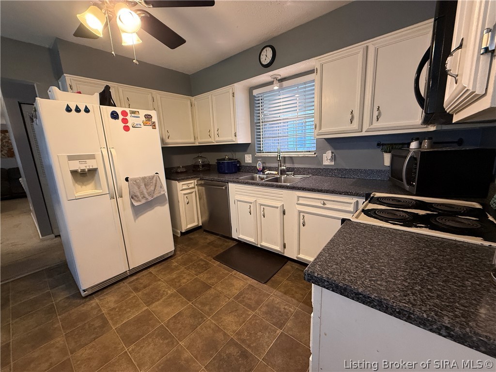 1018 Castlewood Drive Property Photo 6