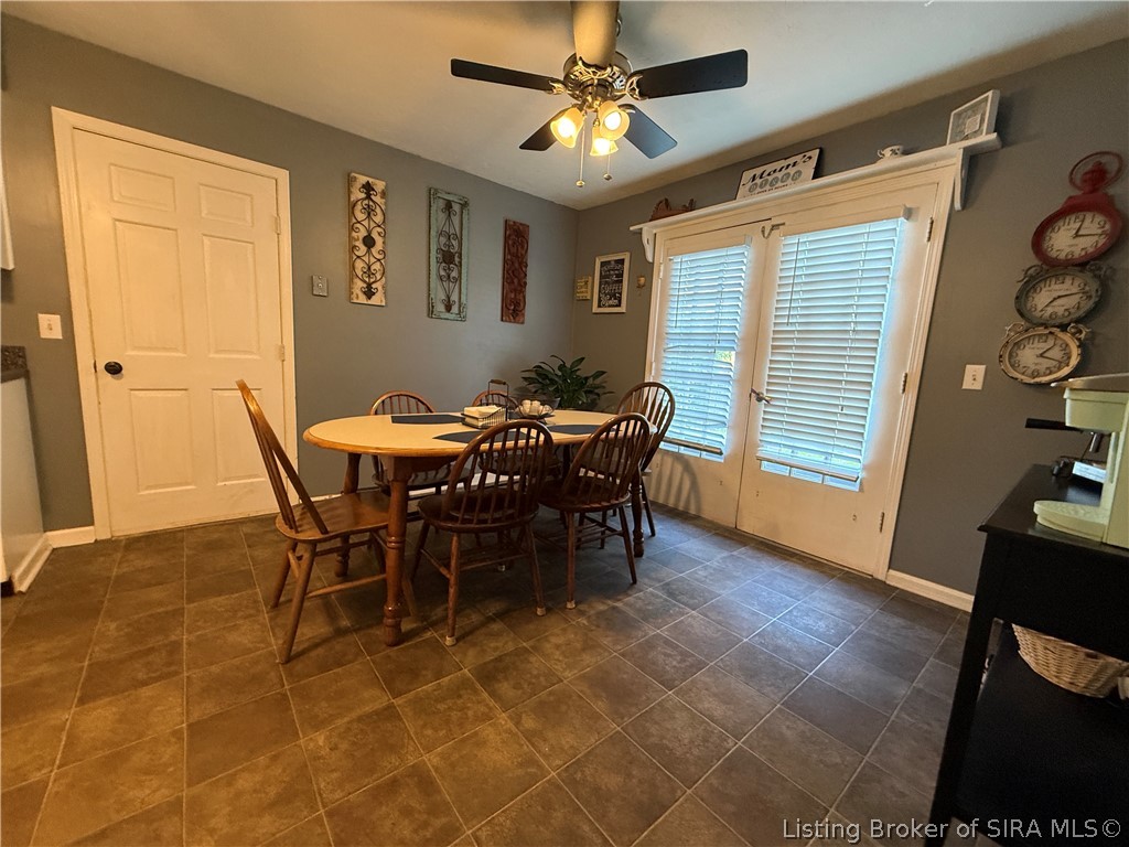 1018 Castlewood Drive Property Photo 9