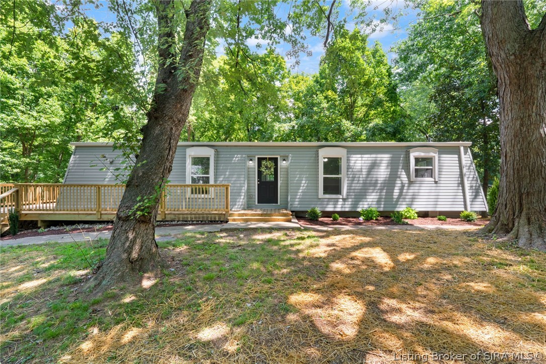 2540 E Oak Street Property Photo 1