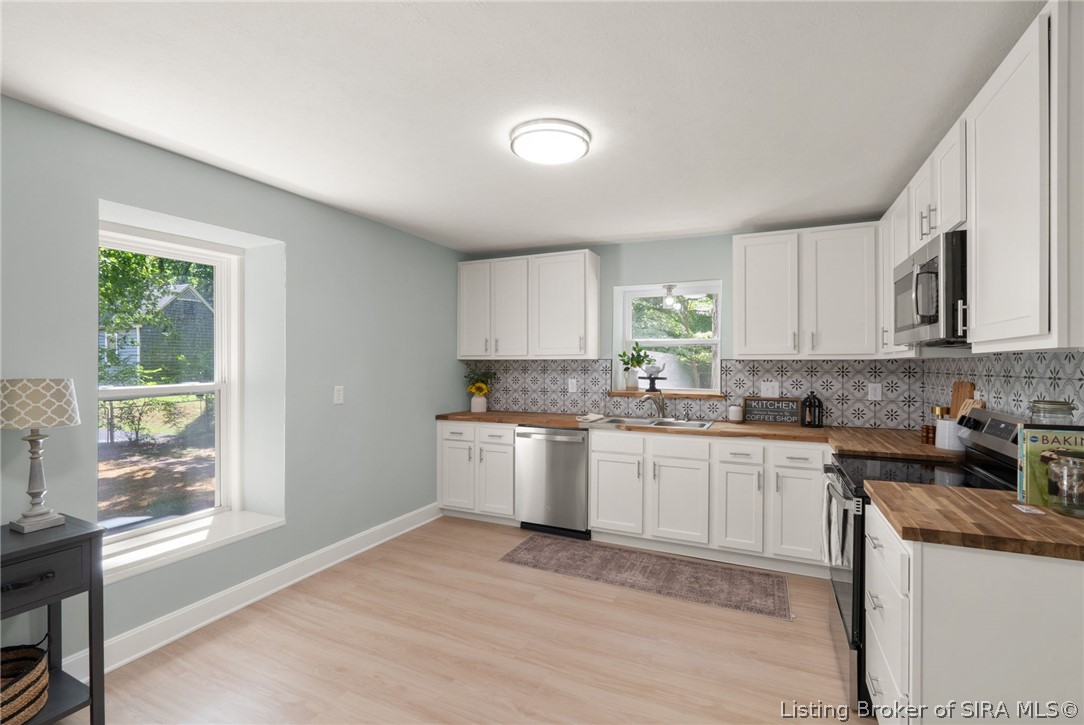 2540 E Oak Street Property Photo 2