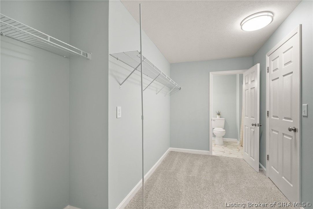 2540 E Oak Street Property Photo 23