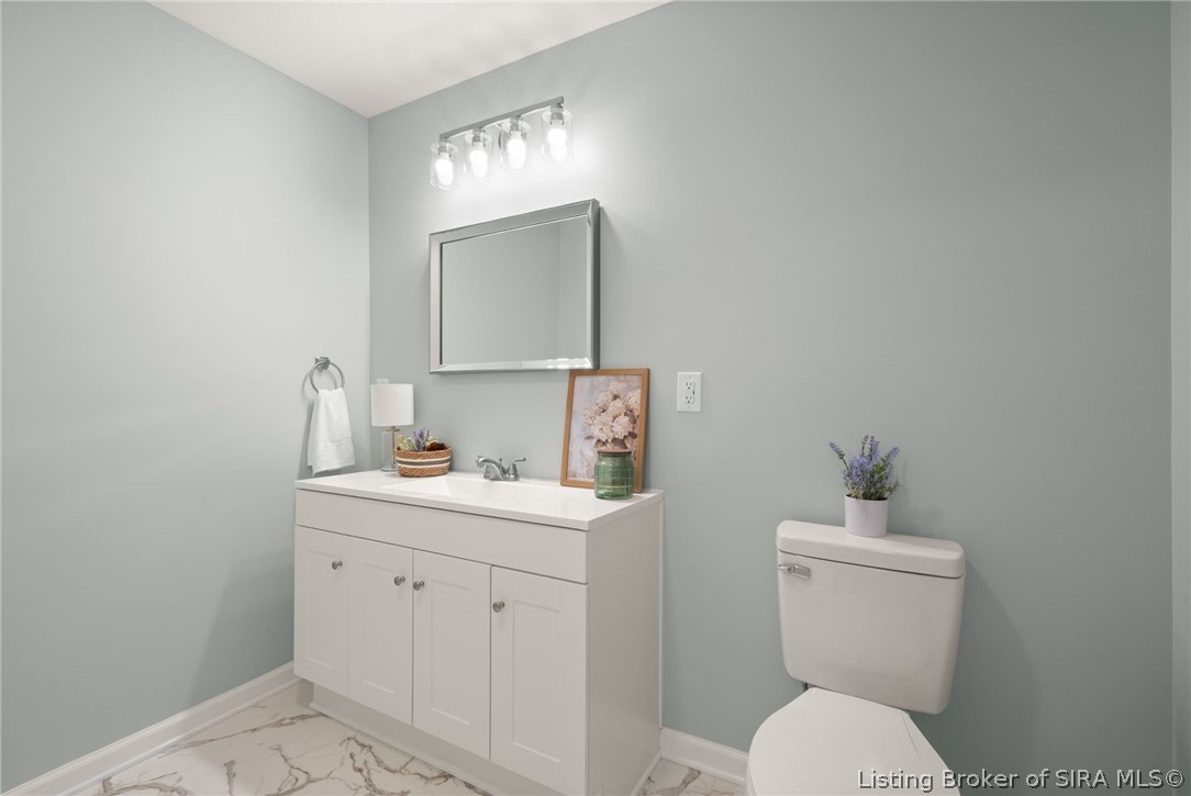 2540 E Oak Street Property Photo 24
