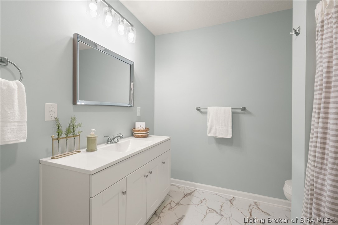 2540 E Oak Street Property Photo 29