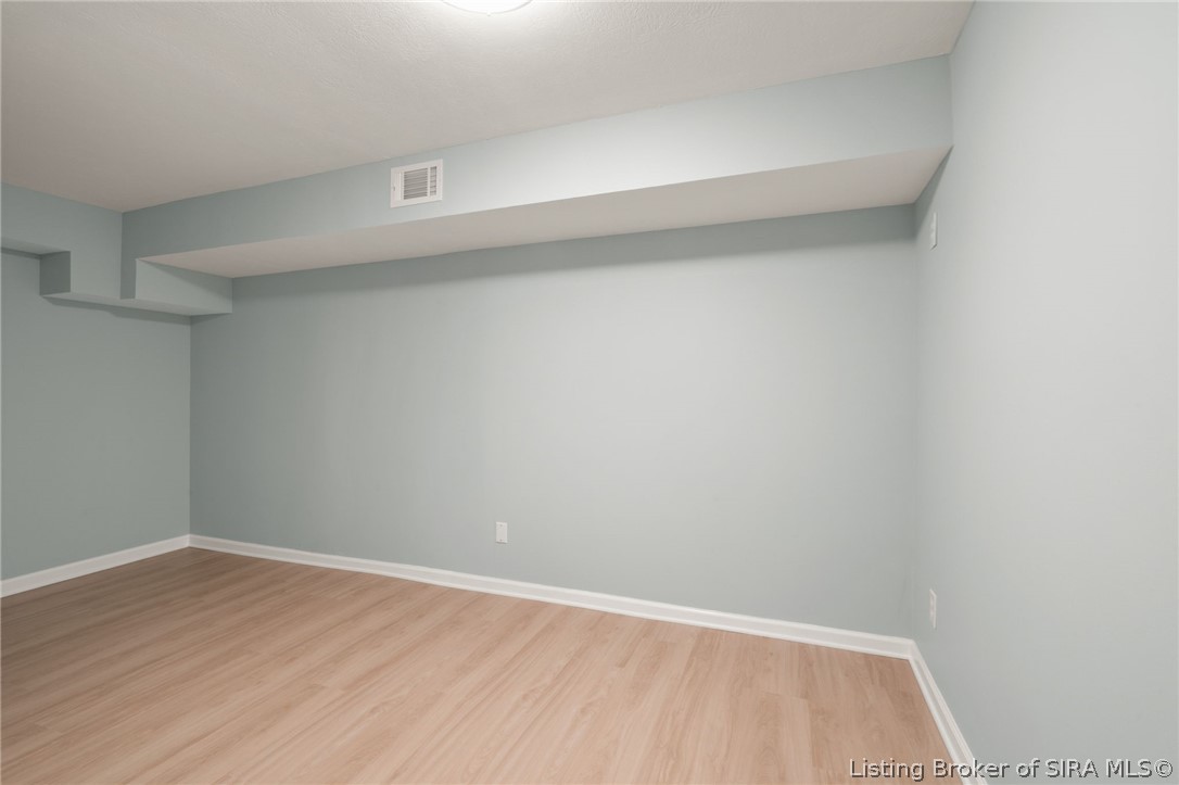 2540 E Oak Street Property Photo 42