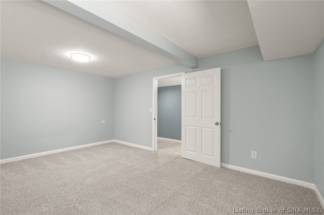 2540 E Oak Street Property Photo 49