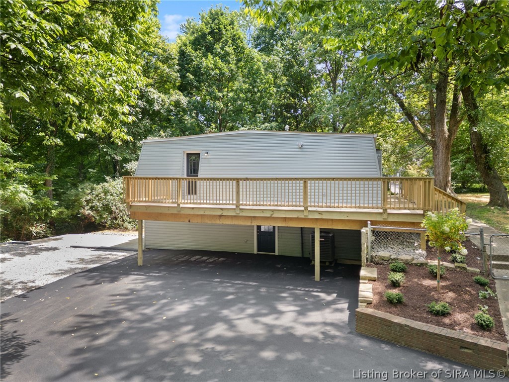2540 E Oak Street Property Photo 55