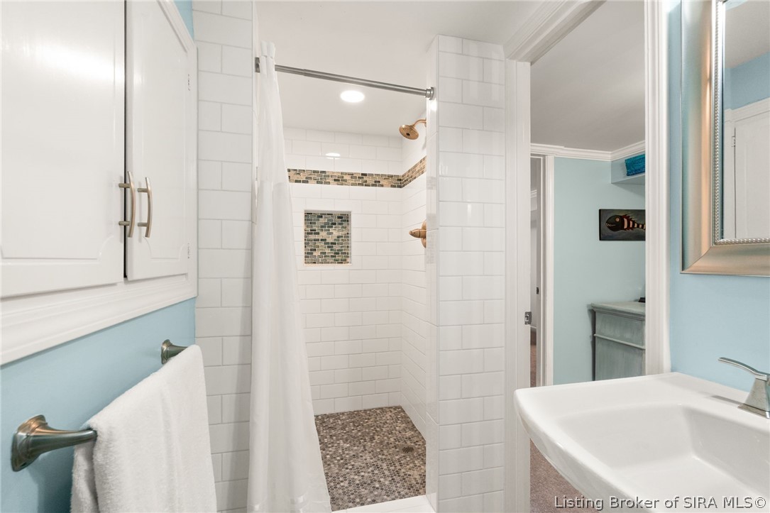 140 E High Street Property Photo 56