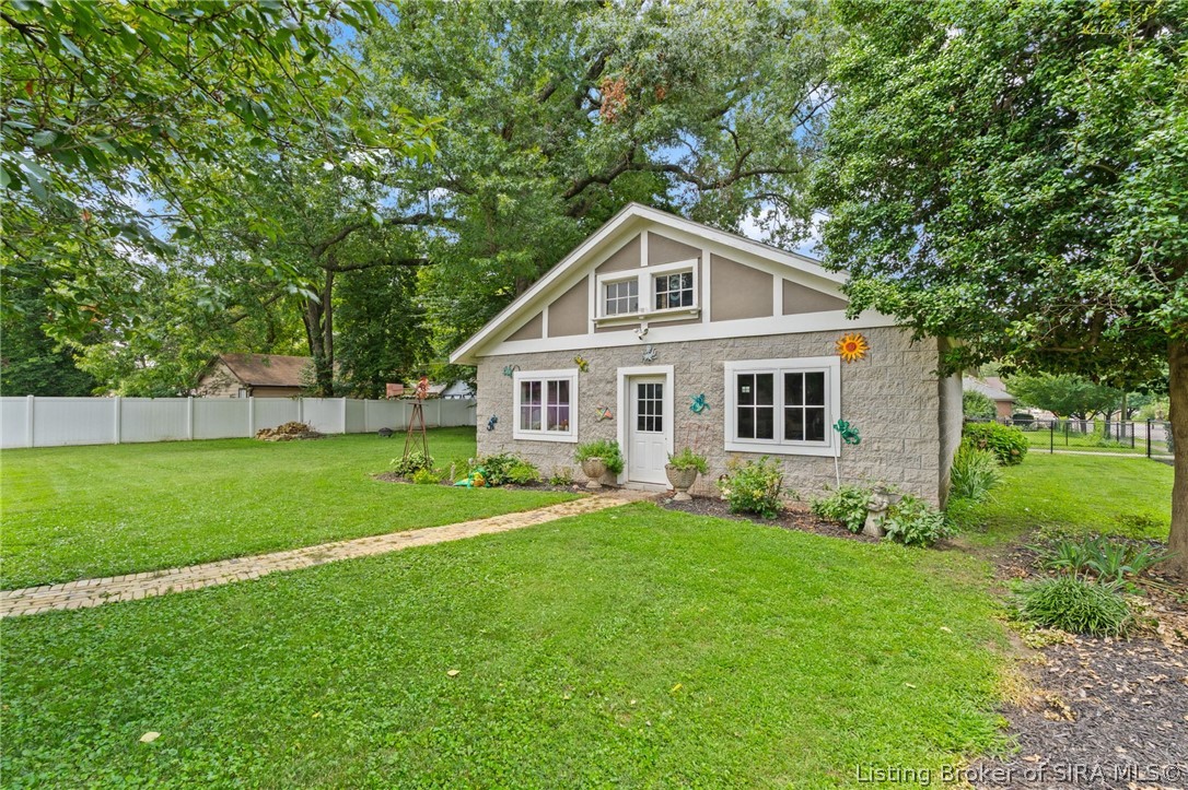 140 E High Street Property Photo 66
