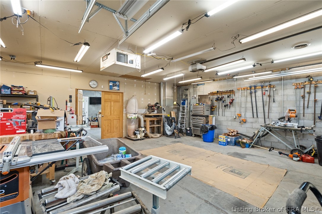 140 E High Street Property Photo 68