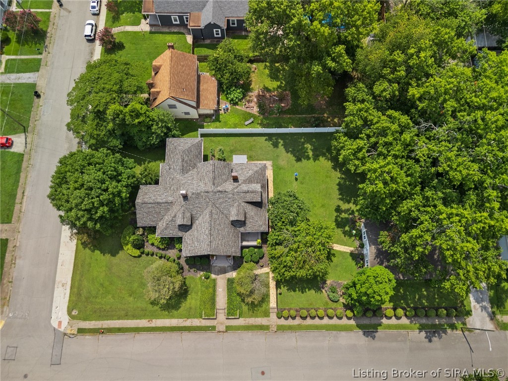 140 E High Street Property Photo 74