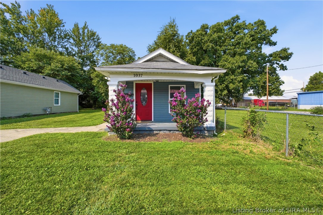 1037 Watt Street Property Photo 1