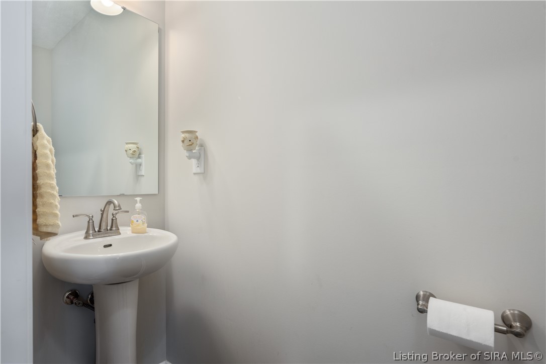 8140 Harmony Way Property Photo 13