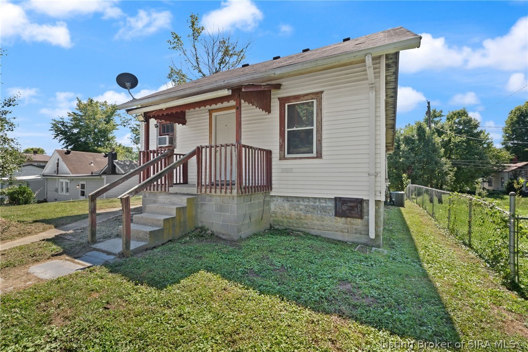 722 W 7th Street Property Photo 41