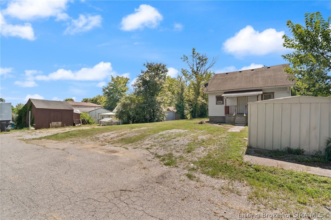722 W 7th Street Property Photo 43