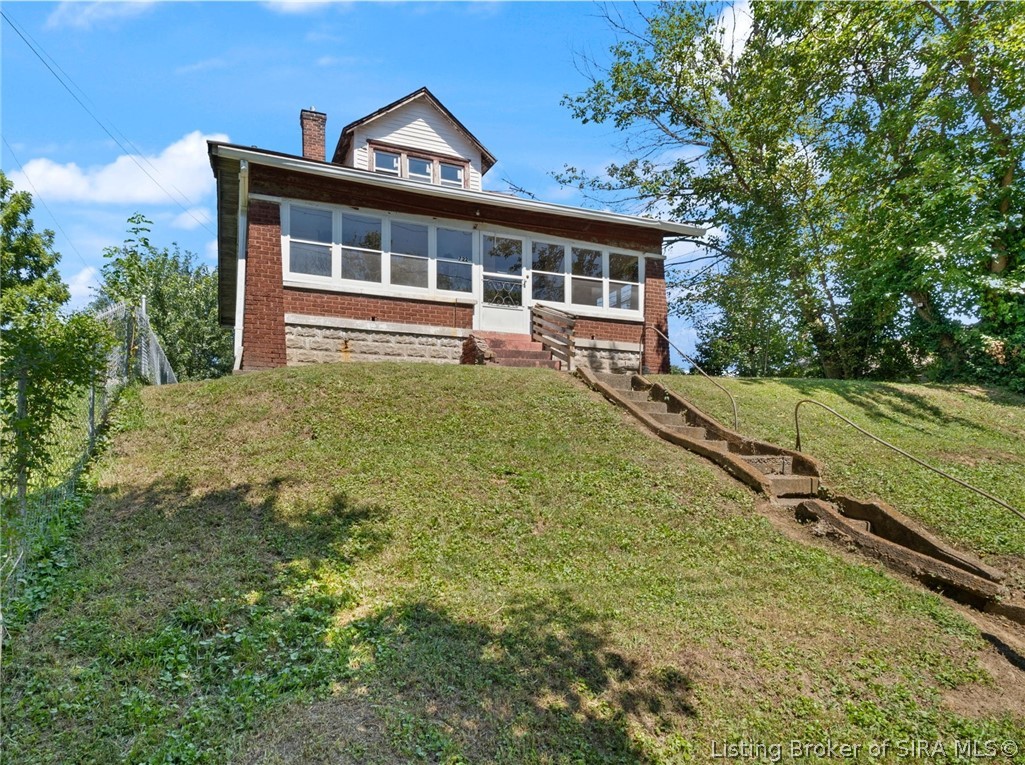 722 W 7th Street Property Photo 45