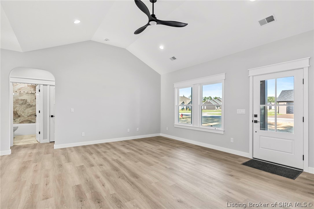 20 S West Paine Street Property Photo 3