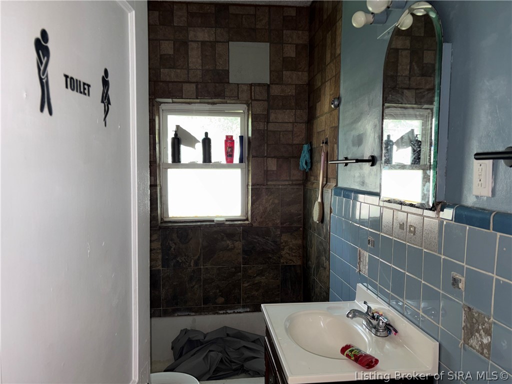 210 Altra Drive Property Photo 5