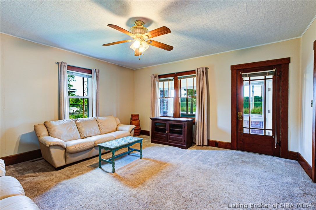 11315 Highway 135 Ne Property Photo 7