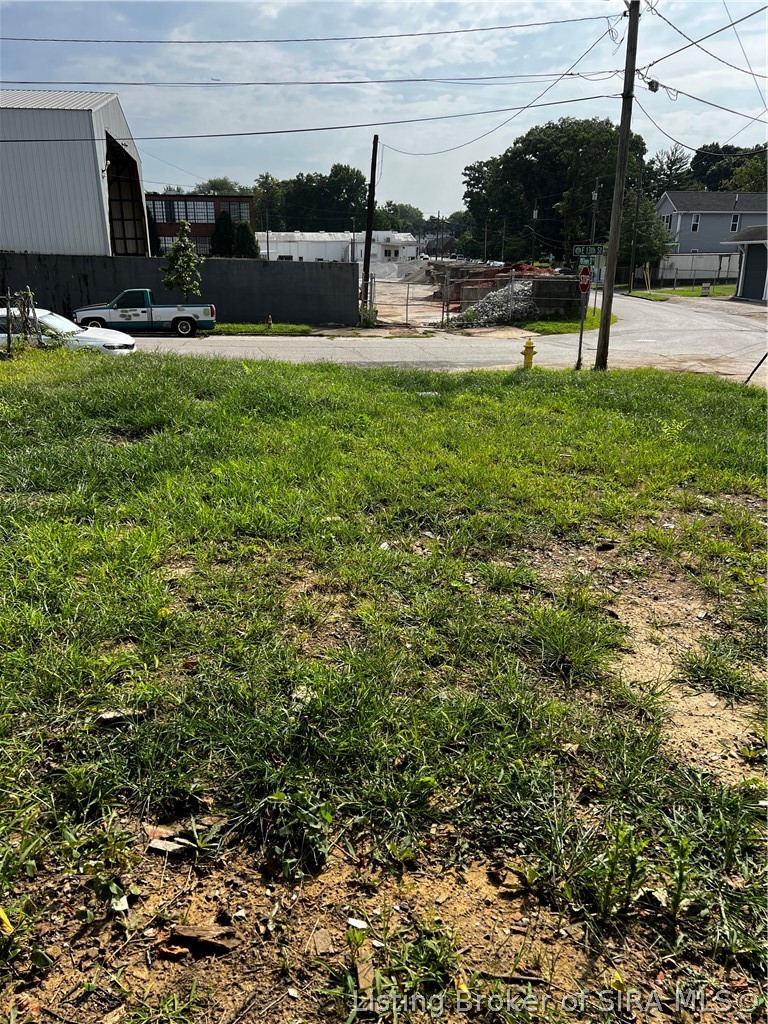 73 E 13th Street Property Photo 2