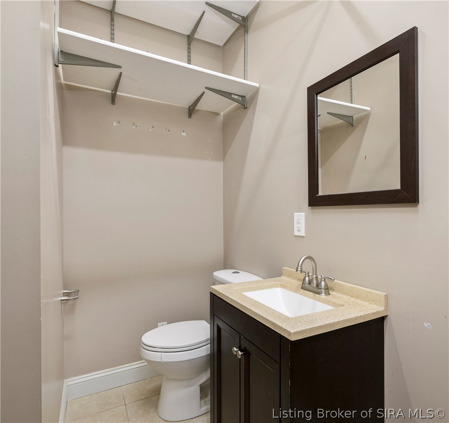 617 E Elm Street Property Photo 14