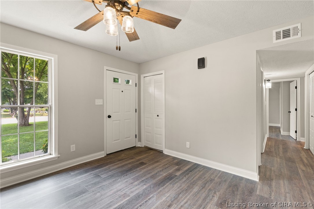 301 Glendale Drive Property Photo 11