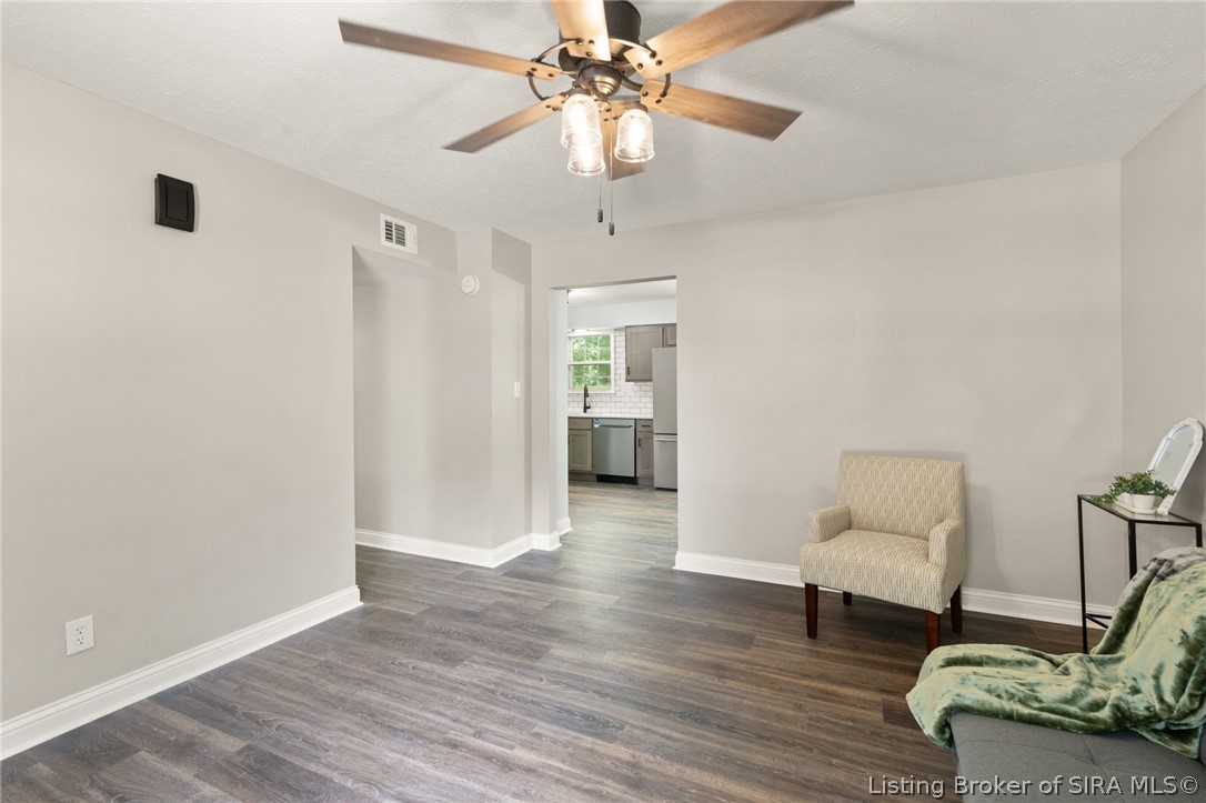 301 Glendale Drive Property Photo 13