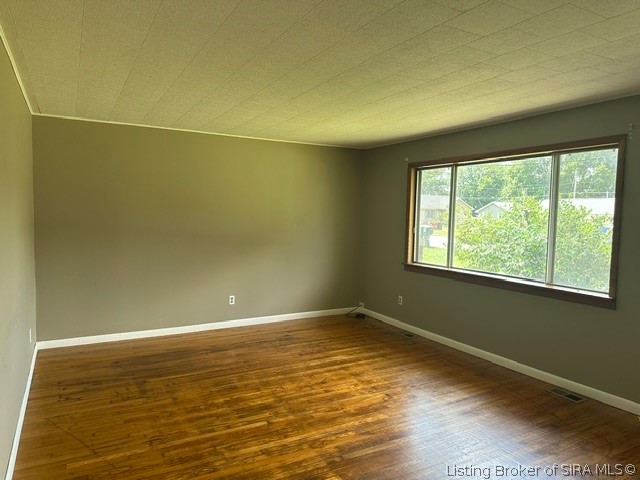 1003 N Hayes Avenue Property Photo 2