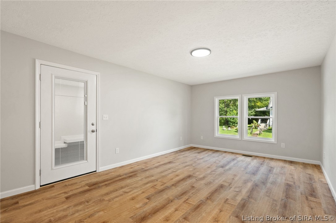 107 S Townsend Drive Property Photo 10