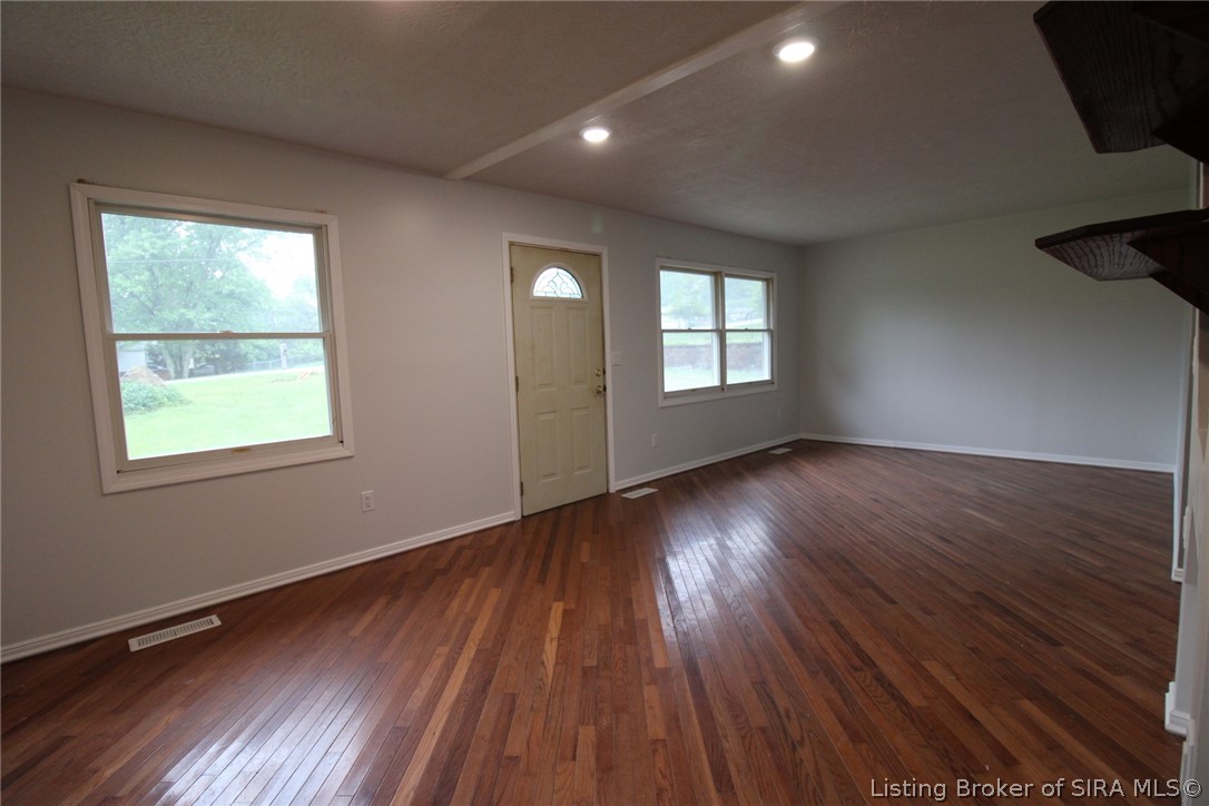 2123 Cherry Circle Property Photo 4