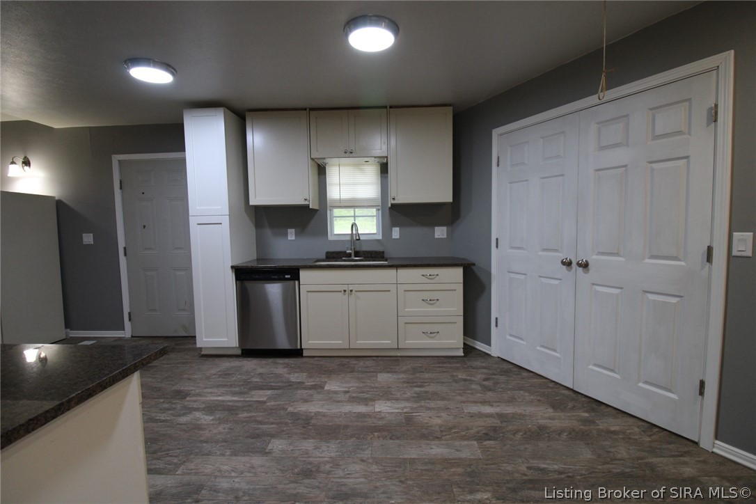 2123 Cherry Circle Property Photo 8