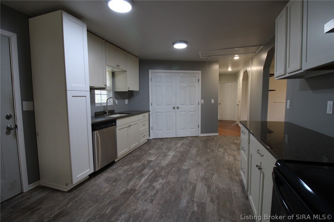 2123 Cherry Circle Property Photo 11