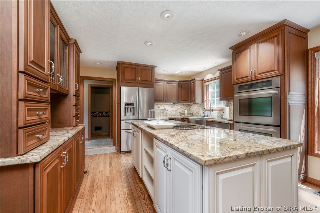 2016 Ridgeview Drive Property Photo 8