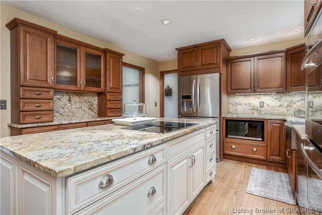 2016 Ridgeview Drive Property Photo 11