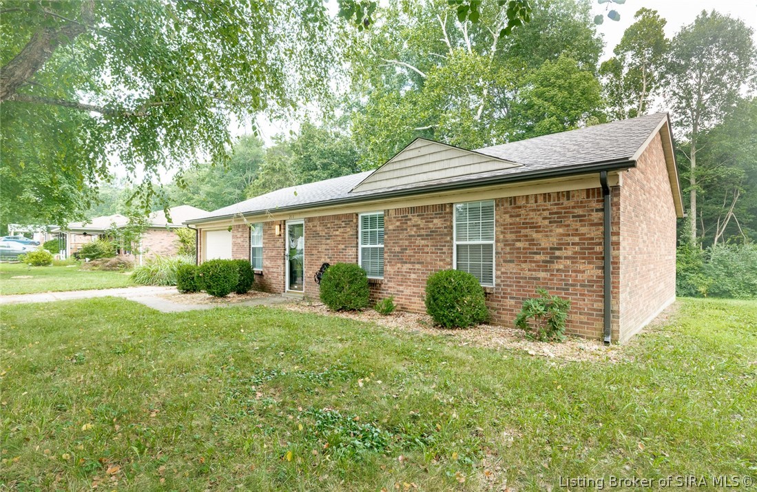 211 Delta Drive Property Photo 2