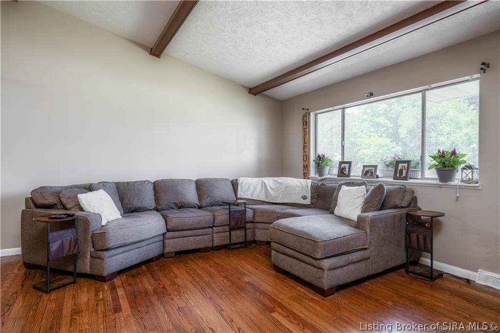 741 Wanda Street Property Photo 6