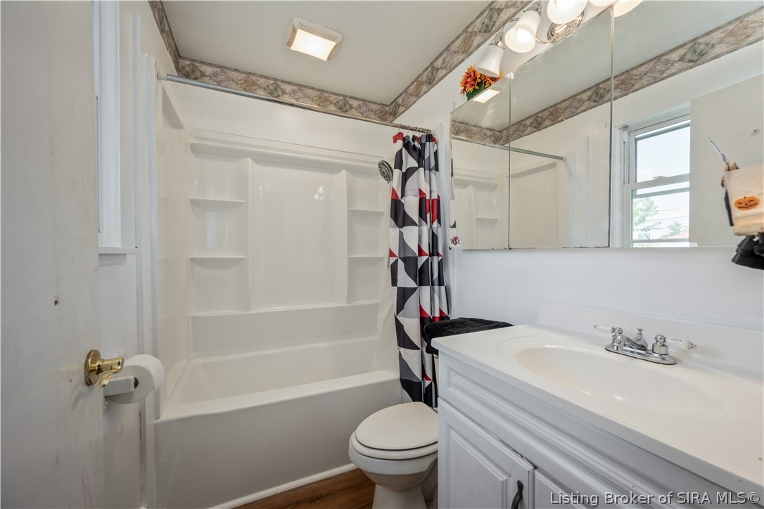741 Wanda Street Property Photo 16