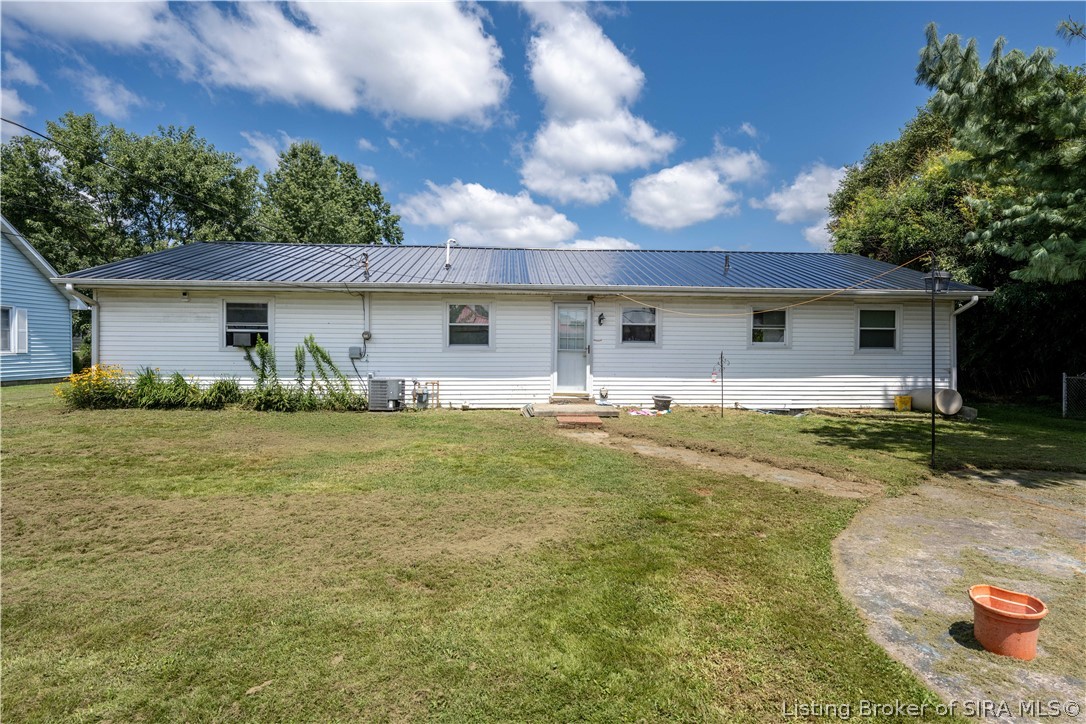 741 Wanda Street Property Photo 25