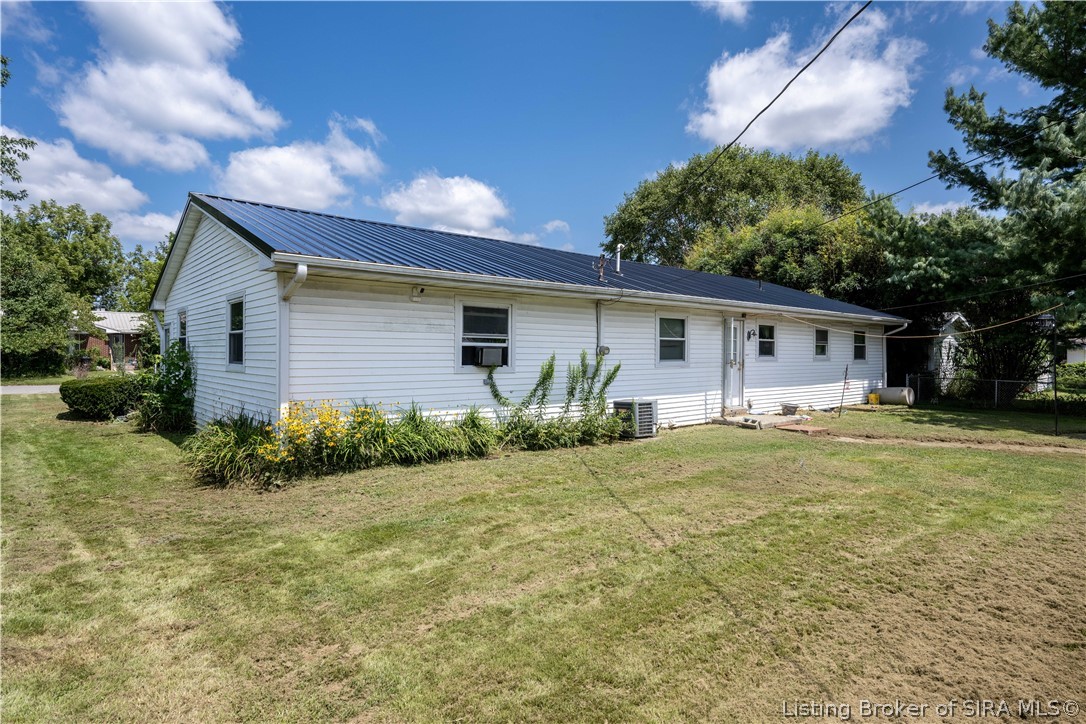 741 Wanda Street Property Photo 27