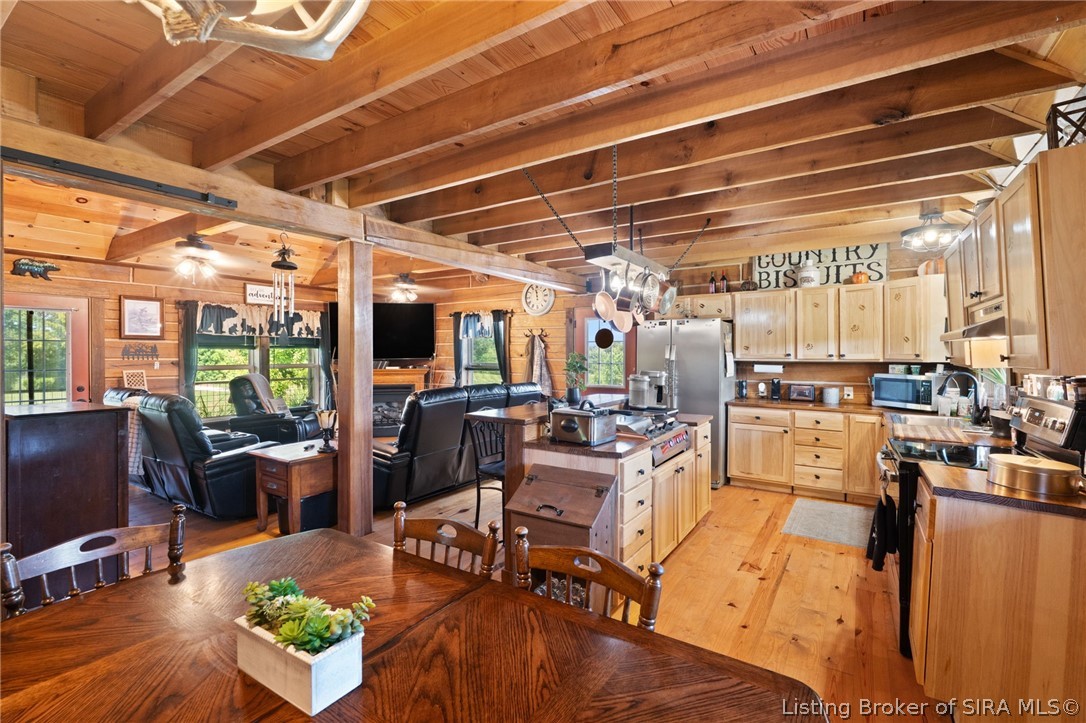 400 N Belcher Road Property Photo 14