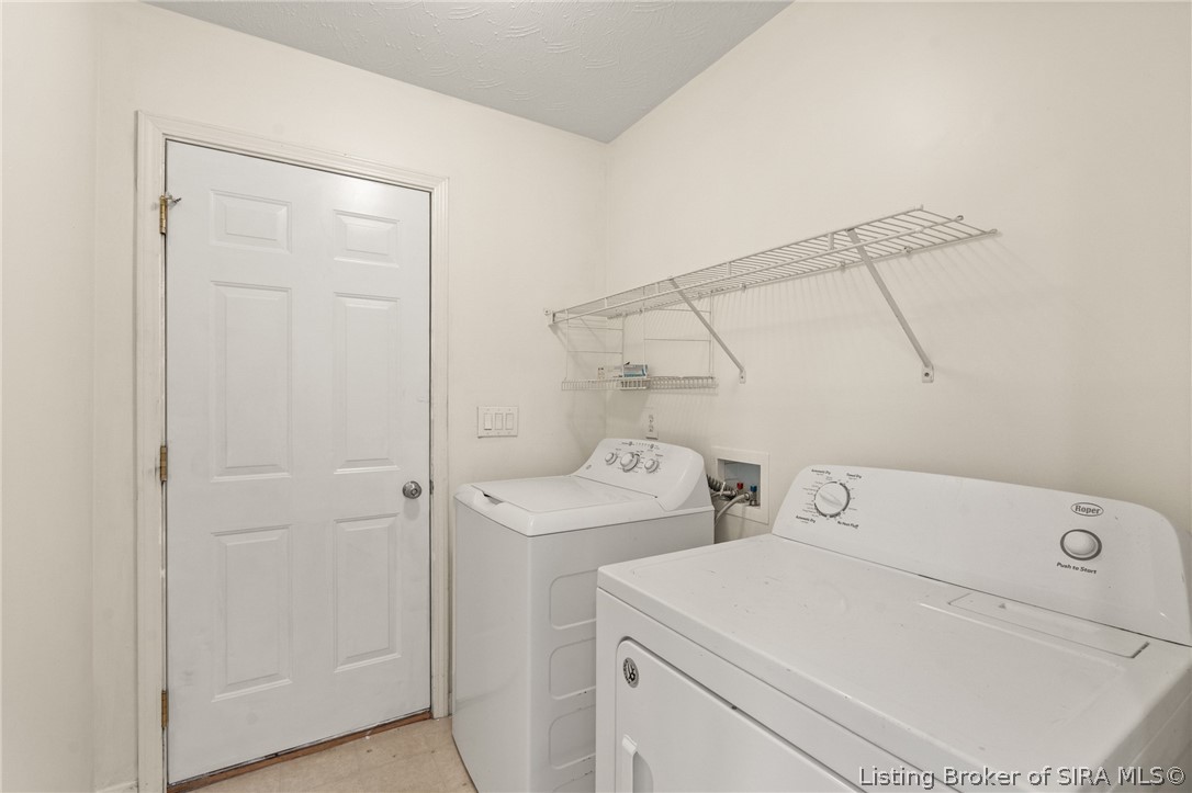 8517 Plum Tree Court Property Photo 35