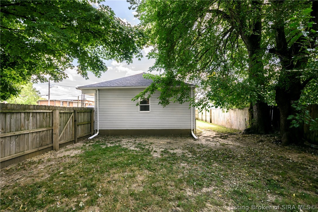 700 Brighton Avenue Property Photo 21