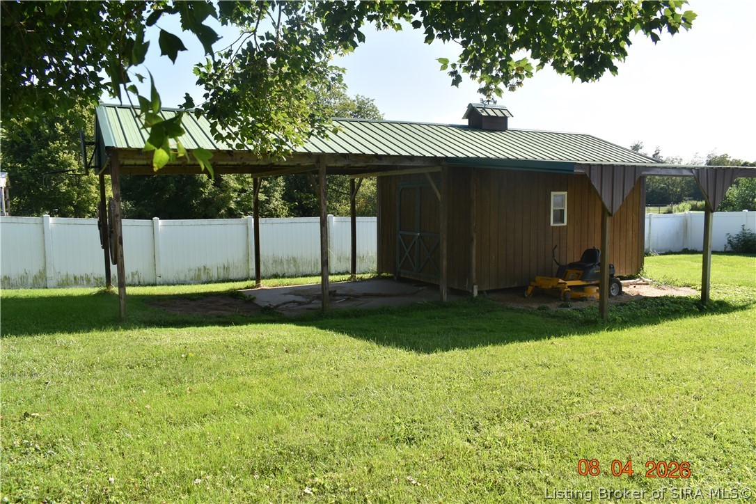 8131 S Co Rd 325 E Property Photo 4