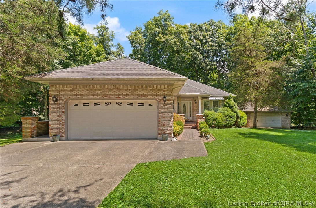 8570 Seneca Drive Ne Property Photo 1