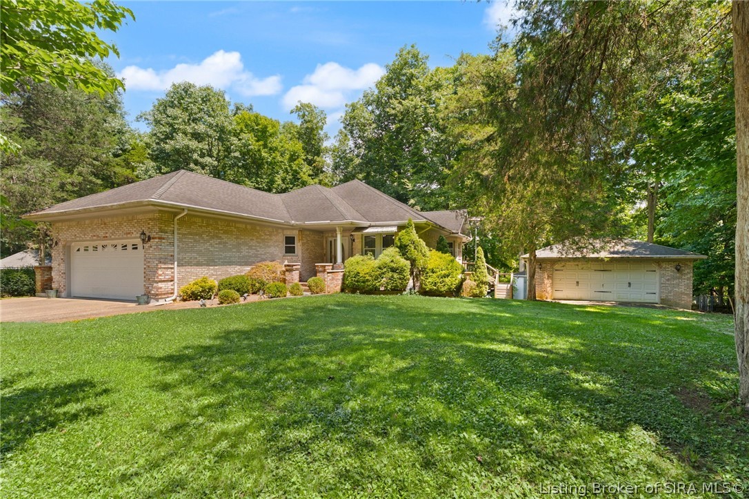 8570 Seneca Drive Ne Property Photo 1